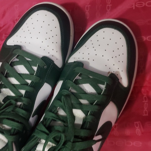 Nike dunk low green and white colourway 9.5 - Picture 5 of 8